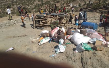 عــاجــل:وفاة شاب وإصابة ثلاثة بحادث انقلاب سيارة في لحج