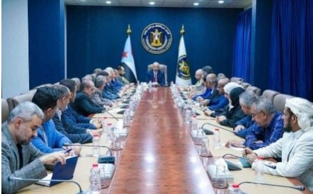 اللواء الزُبيدي يؤكد أن المنحة الإماراتية الأخيرة  تمثل خطوة مهمة في مسار تحسين البنى التحتية...