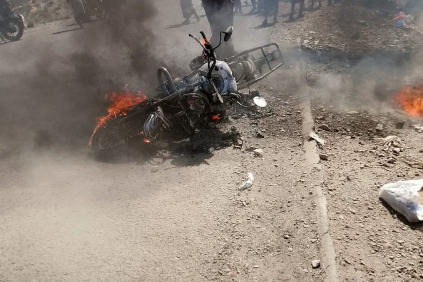 نجاة سائق دراجة نارية بأعجوبة من حريق مدمر في تعز