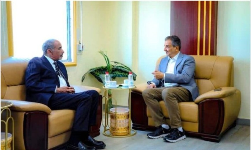 الفريق الصُبيحي يشدد على حرص مجلس القيادة الرئاسي على دعم السلطة المحلية في العاصمة عدن ...