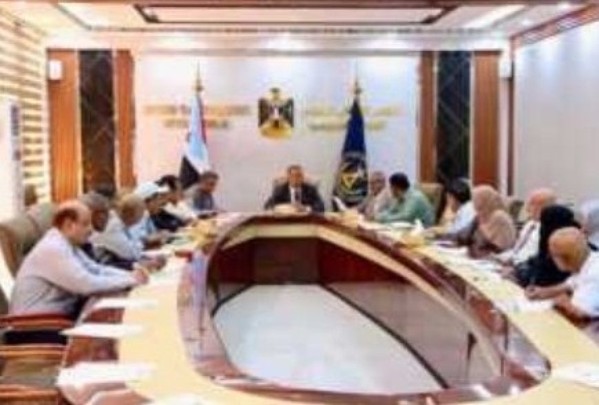 المجلس الانتقالي يؤكد  أن استمرار تدهور الخدمات في محافظات الجنوب يعكس فشل الحكومة...