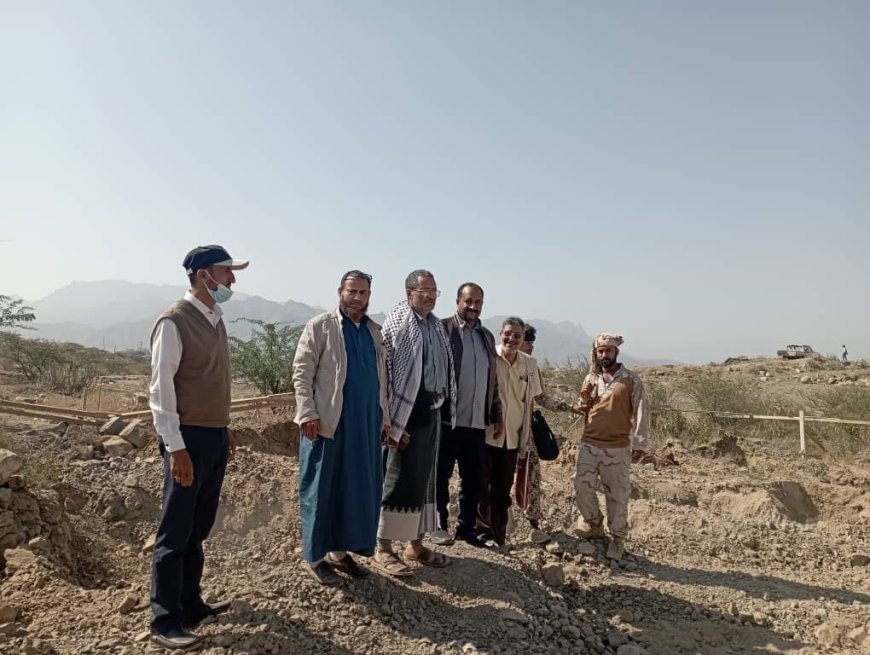 مدير عام قعطبة الشاعري يدشن بناء فصلين دراسيين لمدرسة الفقيد أكرم الصيادي بدعم منظمة ديم