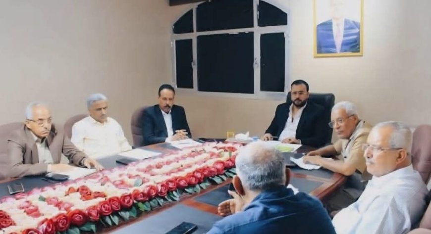 وزير الأشغال يناقش الإطار العام لموازنة 2026 لقطاع الطرق والجسور