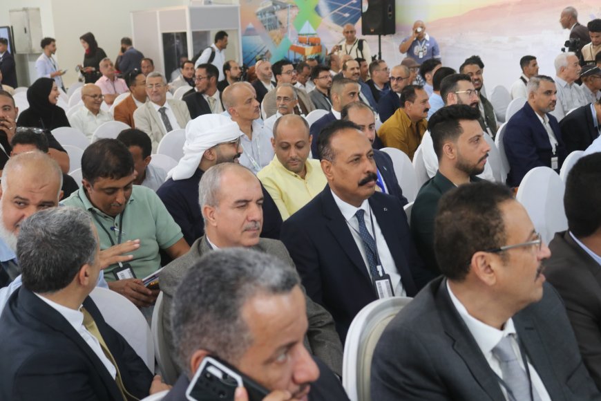 رئيس صندوق صيانة الطرق والجسور يشارك في فعاليات المؤتمر الوطني الأول للطاقة بعدن