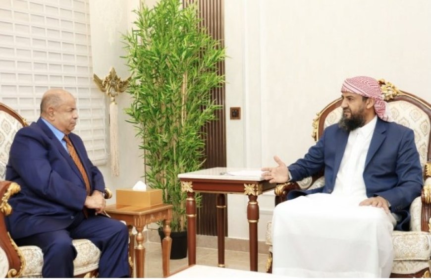 المحافظ سالم الخنبشي عن تقديره للدعم الذي يقدمه عضو الرئاسب المحرّمي لجهود السلطة المحلية...