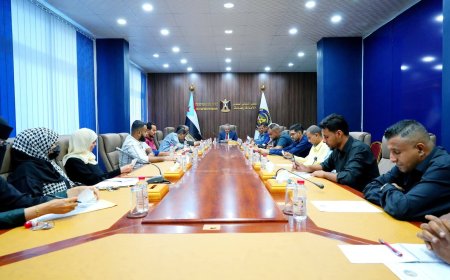 هيئة الشؤون الاجتماعية تحيي الاصطفاف الوطني للاتحادات والنقابات ومنظمات المجتمع المدني بكافة ساحات الاعتصام في الجنوب