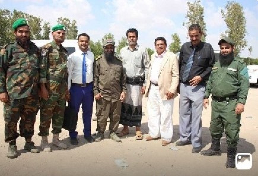 النيابة العامة تتلف 1762 قارورة خمر في عدن بالتعاون مع قوات الحزام الأمني...