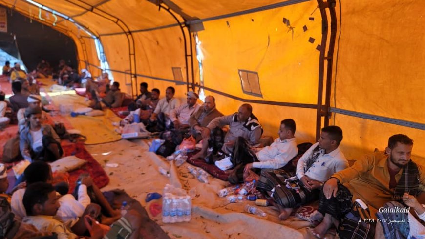 السلطة المحلية بمديرية المسيمير تقدّم واجب العزاء في استشهاد البطل عبدالوكيل محمد الحوشبي....