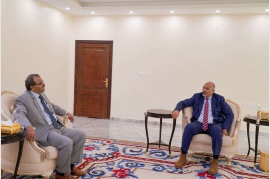 الزُبيدي يؤكد استعداد الجنوب للقيام بدور محوري في مواجهة المشروع الإيراني وانهاء التهديد الحو..ثي ...