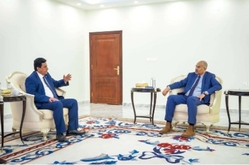 الزُبيدي يؤكد على أهمية مضاعفة الجهود للارتقاء بالأداء المؤسسي...