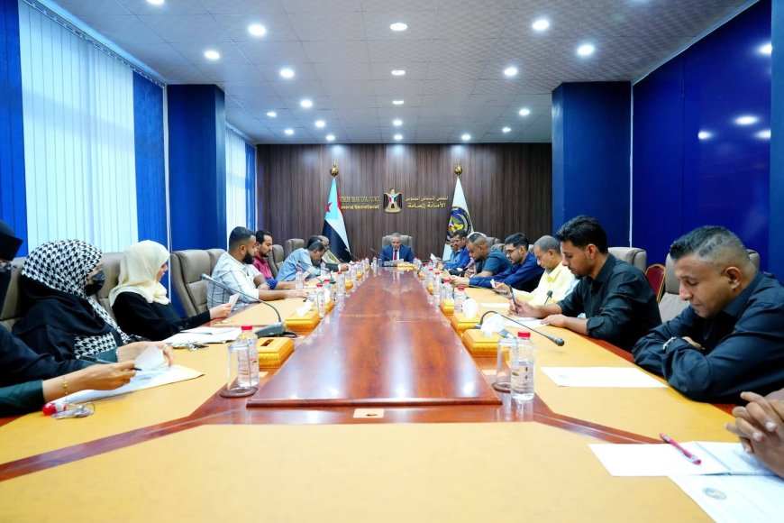 هيئة الشؤون الاجتماعية تحيي الاصطفاف الوطني للاتحادات والنقابات ومنظمات المجتمع المدني بكافة ساحات الاعتصام في الجنوب