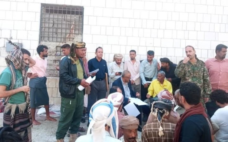 رئيس نيابة أبين ينفِّذ نزولًا ميدانيًا إلى الإصلاحية المركزية ويوجه بمعالجات عاجلة لعدد من القضايا...