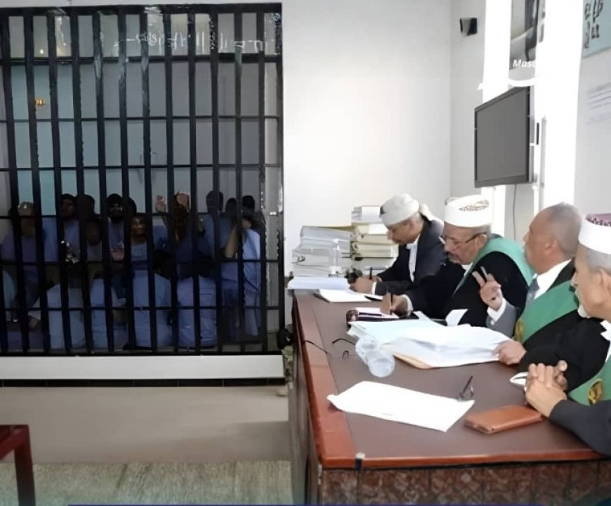 النيابة الحو..ثية تطالب بإعدام معتقلين بُرّئا سابقًا....