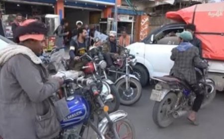 ناشطون ومواطنون في تعز يطالبون بضرورة تأجيل الحظر إلى وقت متأخر من الليل....