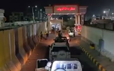 عاجل: ألوية العمالقة تتسلم مسؤولية تأمين مطار عدن الدولي(صورة أولية)