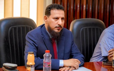 فيما طالبوا عبدالرحمن شيخ البدء بإصلاحات داخل ديوان المحافظة..ناشطون ينتقدون تضخم مناصب الوكلاء في عدن 