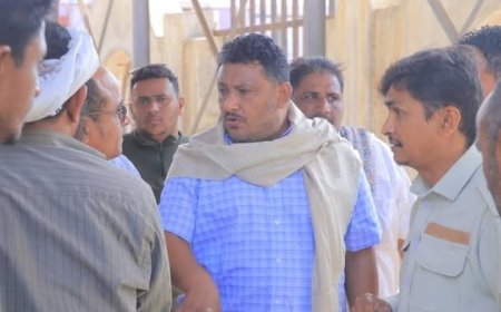 مدير عام شرطة محافظة الحديدة: يتفقد أداء فرع مصلحة الأحوال المدنية بالخوخة...