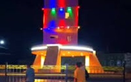 انقطاع الإنارة يُفاقم مخاوف السلامة في شوارع الخوخة.....