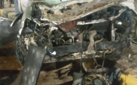 عاجل:وفيات وإصابات في حادث مروري مروّع وسط مأرب بسبب عكس الخطوط(صور أولية)