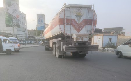 عقب الدعم السعودي..مسؤول بشركة النفط بعدن يشيد بتحسن خدمة الكهرباء 