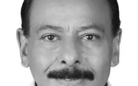 القائم بأعمال وزير النقل يعزي بوفاة الشخصية التربوية البارزة الأستاذ عبدالسلام المعمري