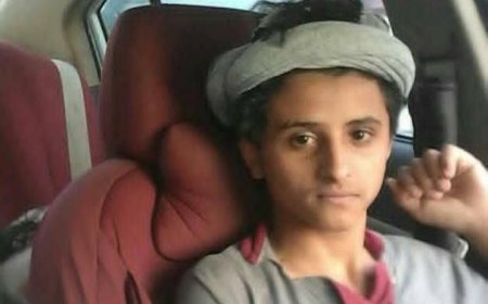 طفل معتقل منذ 2018 يواجه شللاً داخل سجون الميليشيات الحو .ثية في صنعاء.....