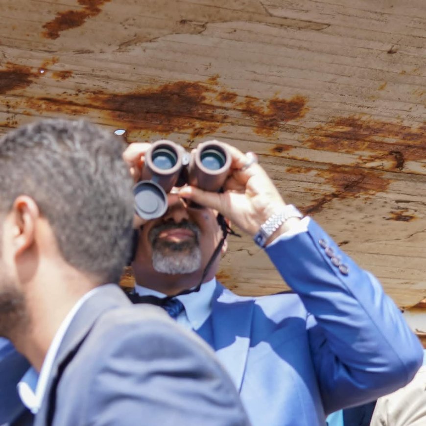 عاجل:فارس الحميري يكشف تفاصيل مثيرة عن خروج عيدروس الزبيدي من عدن وخطة تمويه معقّدة