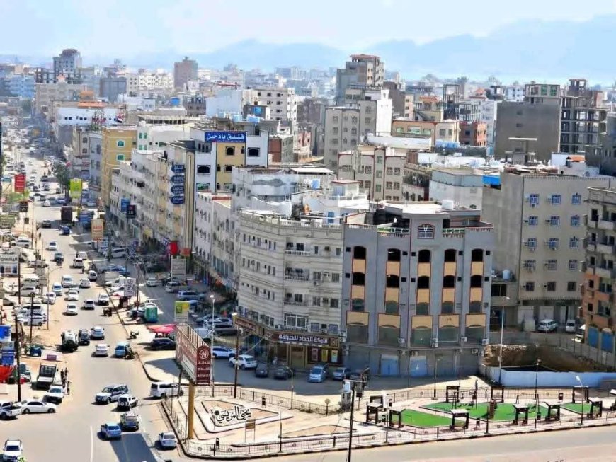 الصحفي ياسر اليافعي: كسر حلقة الفشل يبدأ بحلّ الأحزاب وحوار وطني بلا قيود الماضي