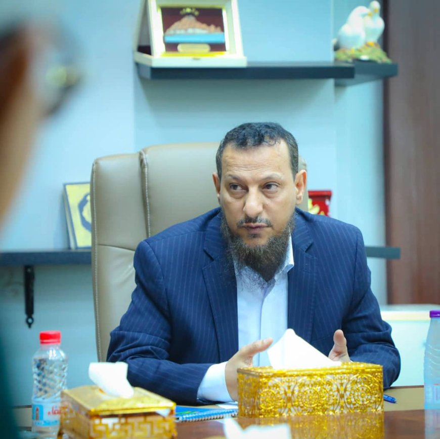 موظفو ومتعاقدو هيئة الأراضي يُطالبون المحافظ عبدالرحمن شيخ بالتوجيه لاستئناف نشاط الهيئة