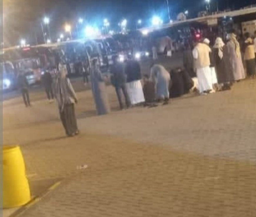 توتر بين المسافرين بمنفذ الوديعة بسبب قيود الجمارك...