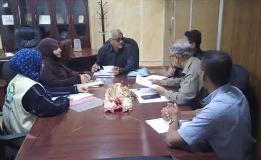 بتوجيهات معالي وزير الدولة محافظ عدن.. الوكيل سالم يترأس الاجتماع الأول للجنة الخاصة بحملة النظافة الشاملة 