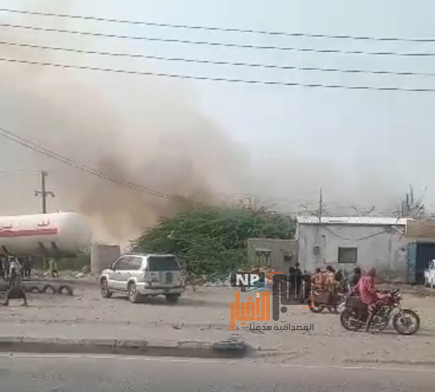 عاجل :حريق هائل قرب محطة الكوز للخدمات البترولية في زنجبار بأبين(صورة أولية)