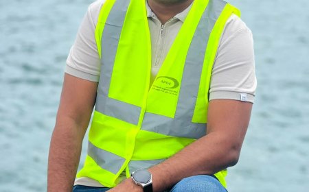 الصحفي وديد ملطوف:يطالب بالعدالة لأبناء عدن ويحذّر من إقصاء الشباب عن المشهد القيادي