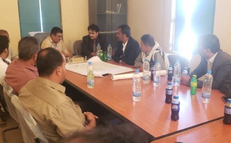 مدير عام أراضي شبوة يفتتح المخططات العمرانية الجديدة بمديرية الروضة 