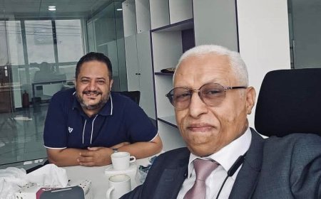 ناشط شهير يشيد بعلي الكريمي: “أشرس مفاوضي القطاع المالي في اليمن”