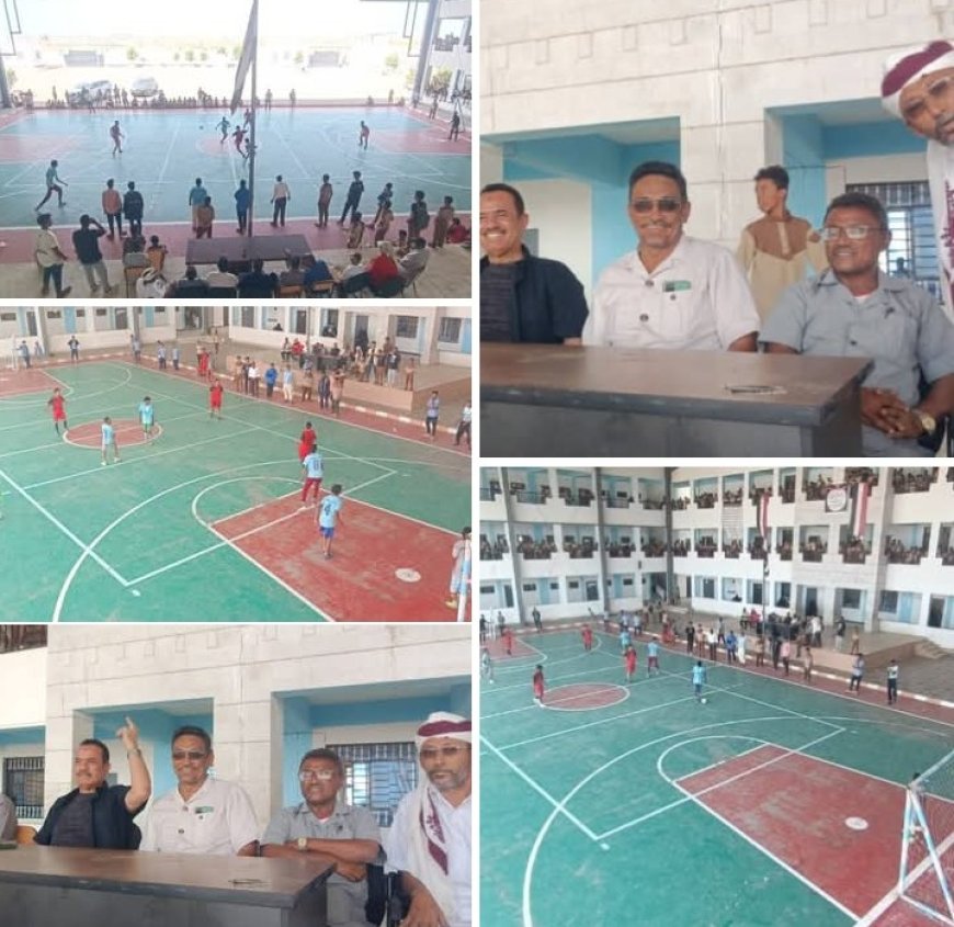 مدير عام تربية الحديدة يدشّن الدوري المدرسي ...