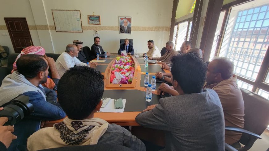 لجنة فنية من مؤسسة الكهرباء تنفذ نزولا لفرعها في شبوة