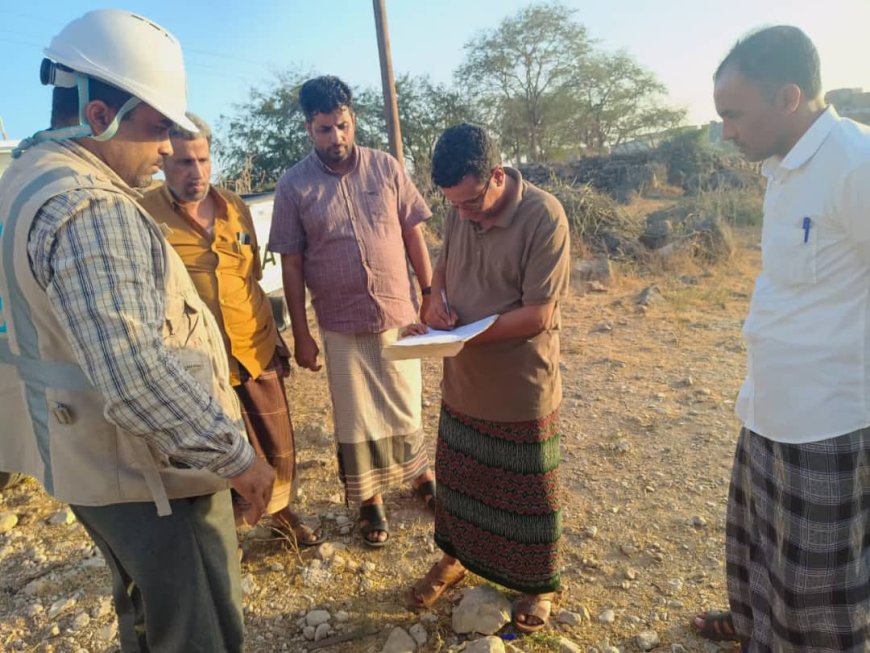 برعاية الوزير السقطري     تسليم موقع مشروع إعادة تأهيل الوحدة البيطرية بمديرية حوف