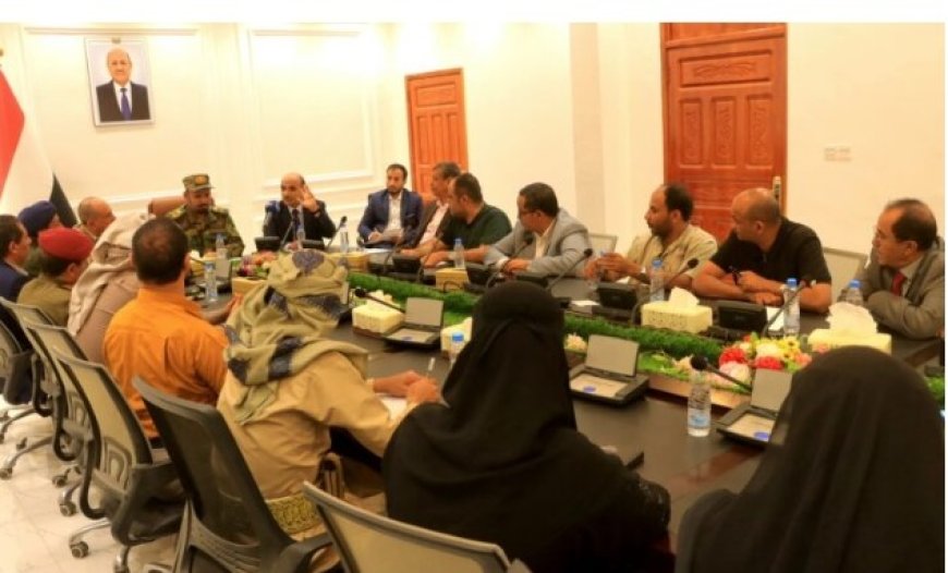 اللجنة الوطنية للتحقيق تلتقي قيادات السلطة المحلية والقضائية والأمنية وتزور السجن الاحتياطي...