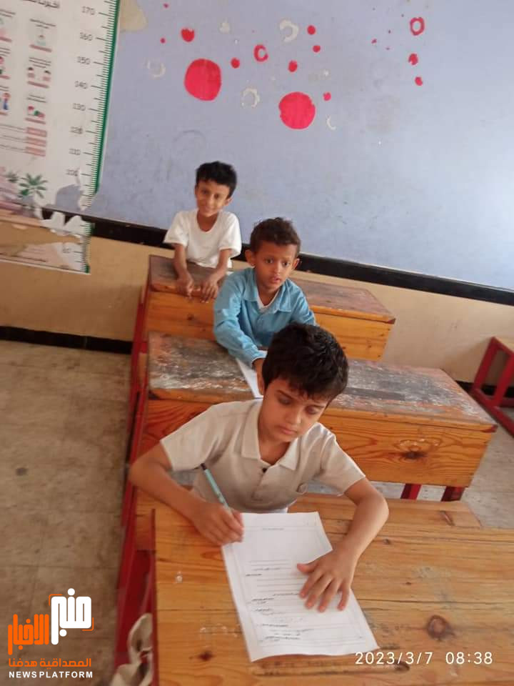 بدء الامتحانات في مدارس عدن(صورة)