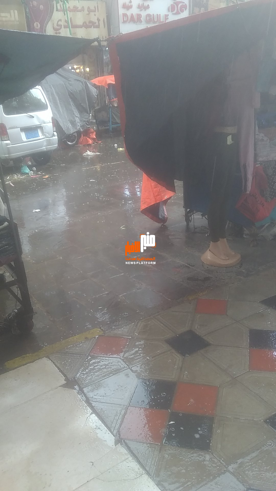 يحدث الان.. أمطار غزيرة في صنعاء (صورة)