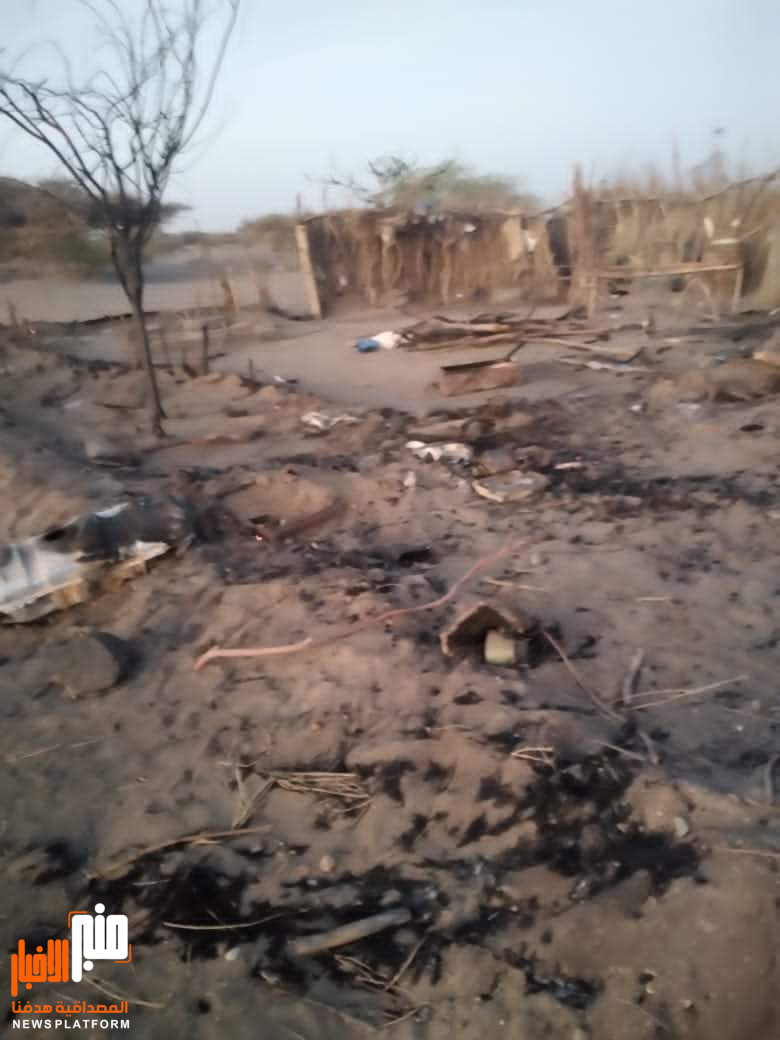 حريق هائل يلتهم منزل مواطن في تعز(صورة)